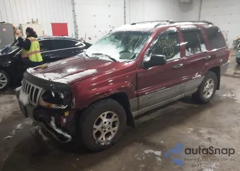 2000 Jeep Grand Cherokee Laredo z USA, uszkodzony, nr VIN 1J4GW48S3YC375363